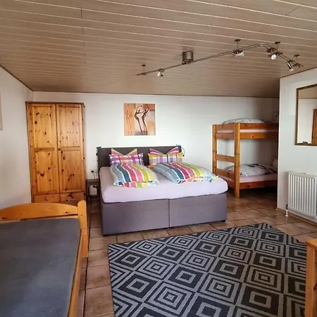 Pansiyon Gaestehaus Gravell Rust