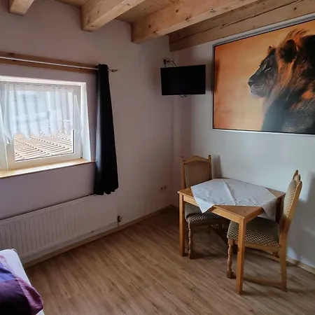 Pansiyon Gaestehaus Gravell *